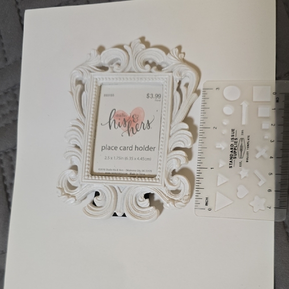 Placecard Holders or Small Picture Frame - Picture 2 of 3
